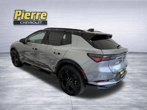 New 2026 Chevrolet Equinox EV RS image 2