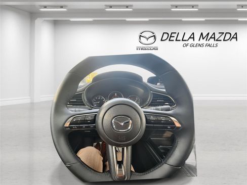 Used 2017 MAZDA MX-5 Miata RF Grand Touring image 2