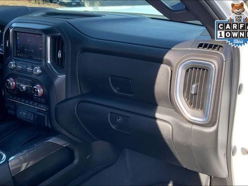 Used 2020 GMC Sierra 2500 AT4 w/ Technology Package image 16