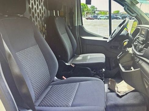 Used 2025 Ford Transit 250 Low Roof w/ Exterior Upgrade Package RWD image 3