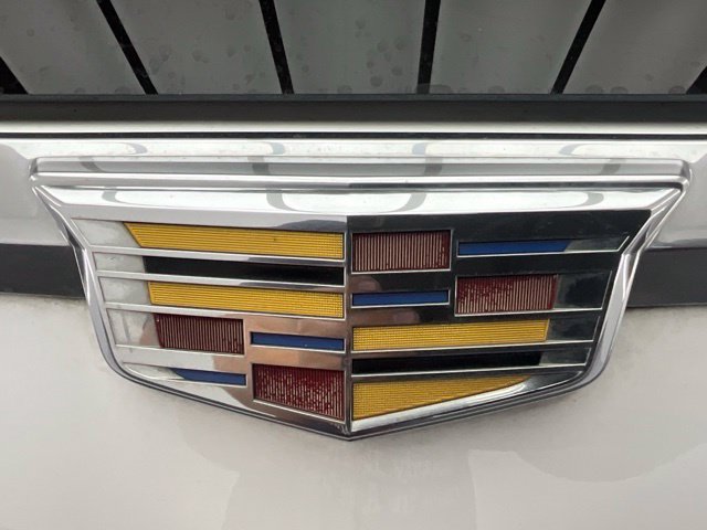 Used 2017 Cadillac Escalade Premium Luxury AWD/4WD image 31