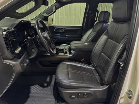 Used 2022 Chevrolet Silverado 1500 High Country image 10