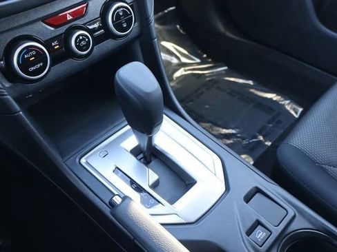 Certified 2023 Subaru Crosstrek 2.0i image 30