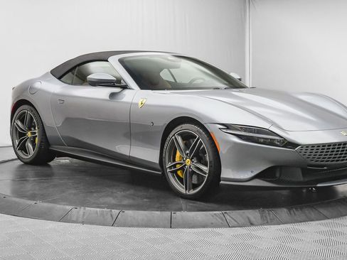 Certified 2025 Ferrari Roma Spider image 59