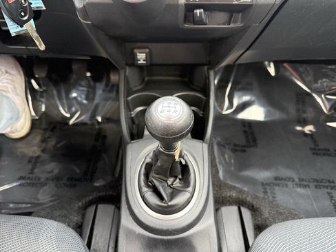 Used 2010 Honda Fit Sport image 17