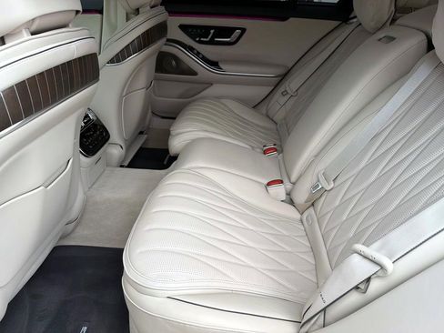 Used 2025 Mercedes-Benz S 63 AMG S image 15