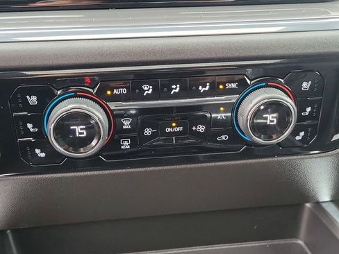 Certified 2025 Chevrolet Silverado 1500 High Country w/ High Country Premium Package image 32