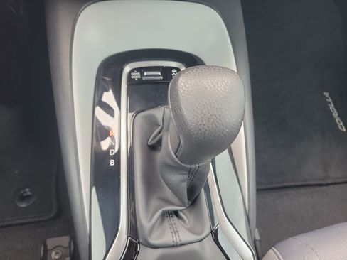 Used 2024 Toyota Corolla SE FWD image 28