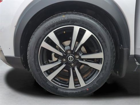 Certified 2020 Nissan Kicks SR image 44