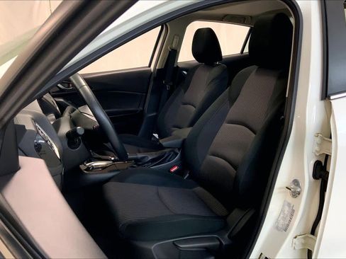 Used 2016 MAZDA MAZDA3 i Touring image 7