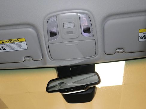 Used 2018 Kia Niro EX Premium image 80