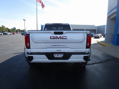Used 2020 GMC Sierra 3500 Denali w/ Denali Ultimate Package image 4