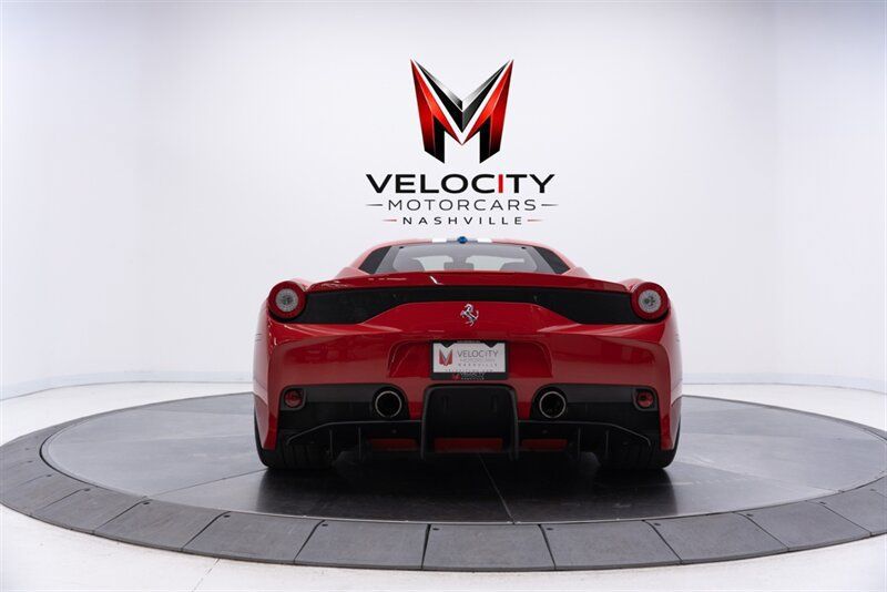 Used 2015 Ferrari 458 Speciale Coupe RWD image 7