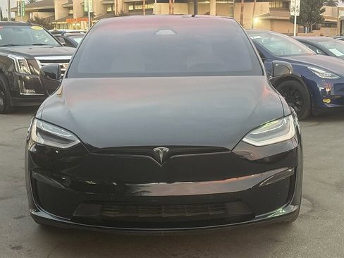 Used 2022 Tesla Model X image 9
