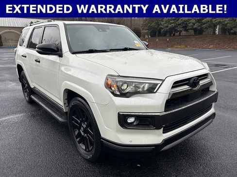 Used 2021 Toyota 4Runner Nightshade image 12