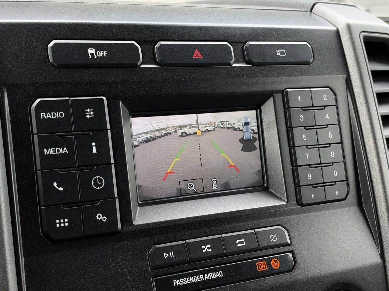 Used 2020 Ford F250 XL w/ Power Equipment Group RWD image 18