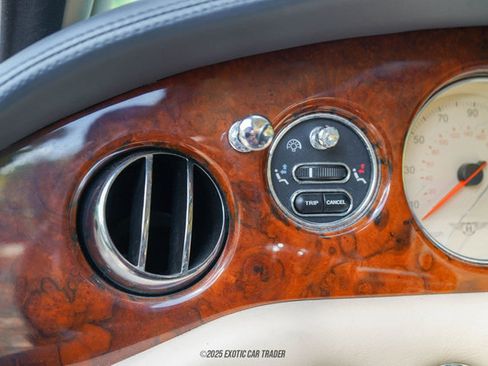 Used 2003 Bentley Arnage R image 33