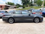 Used 2022 Hyundai Sonata SEL w/ Convenience Package image 4