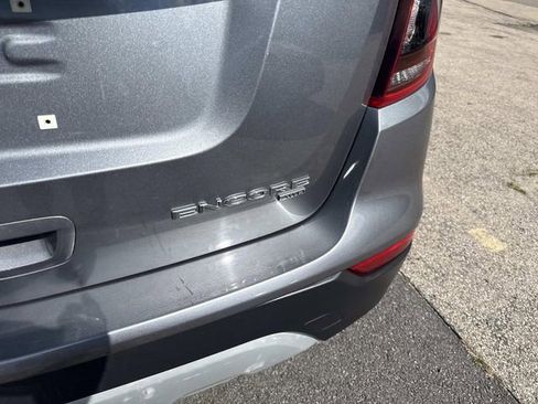 Used 2020 Buick Encore Preferred image 7