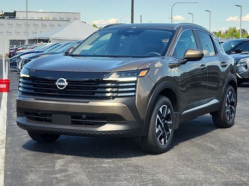 New 2025 Nissan Kicks SV w/ SV Premium Package image 1