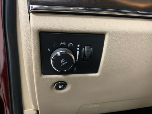 Used 2018 Jeep Grand Cherokee Limited RWD image 16