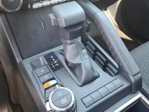 Used 2025 Toyota 4Runner SR5 image 10