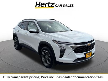 Used 2025 Chevrolet Trax LT w/ LT Convenience Package