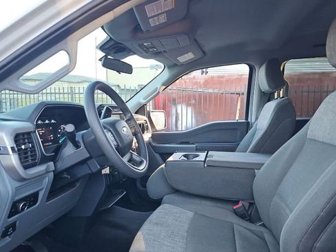 Used 2023 Ford F150 XLT image 4