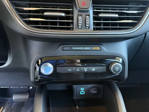 Used 2023 Ford Escape Active w/ Tech Pack #2 AWD/4WD image 14