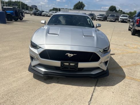 Used 2018 Ford Mustang GT Premium w/ Performance Package - Level 2 RWD image 10