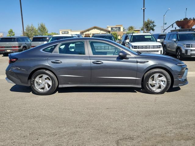 New 2026 Hyundai Sonata SE FWD image 30