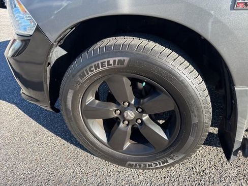 Used 2013 RAM 1500 Express image 5