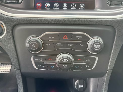 Used 2020 Dodge Charger GT w/ Blacktop Package image 25
