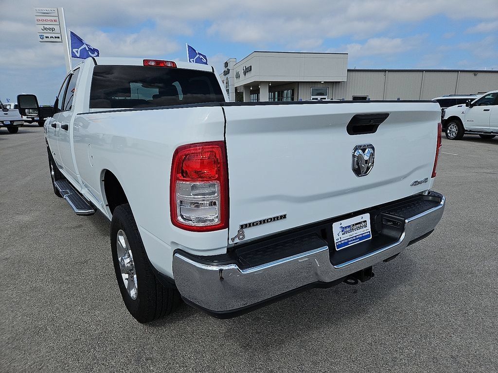 Used 2024 RAM 3500 Big Horn AWD/4WD image 5