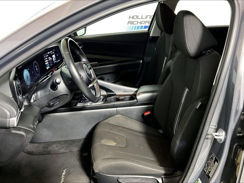 Used 2023 Hyundai Elantra SEL w/ Convenience Package image 20