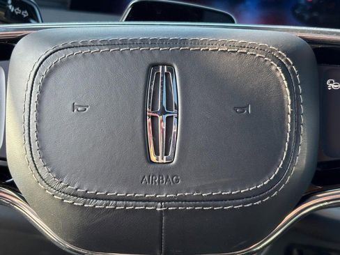 New 2026 Lincoln Navigator L Reserve w/ Jet Appearance Package image 19