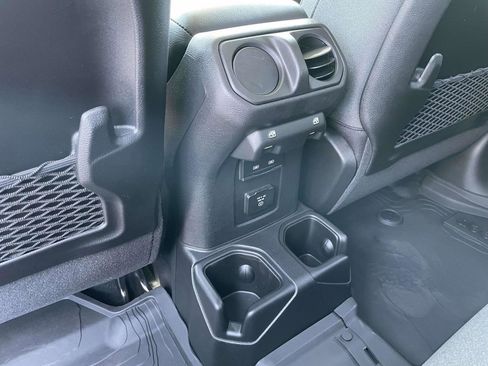 New 2026 Jeep Gladiator Rubicon image 26