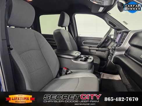 Used 2024 RAM 2500 Big Horn w/ Bed Utility Group image 33