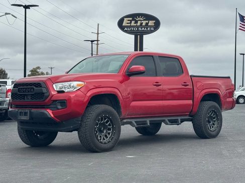 Used 2019 Toyota Tacoma SR image 1
