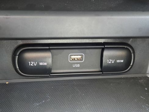 Used 2023 Kia Soul LX FWD image 26