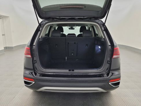 Used 2024 Volkswagen Taos SE FWD image 29