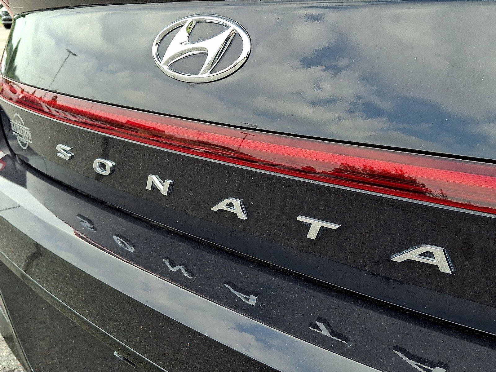 Certified 2023 Hyundai Sonata SEL Plus w/ Cargo Package FWD image 31