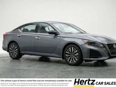Used 2025 Nissan Altima 2.5 SV