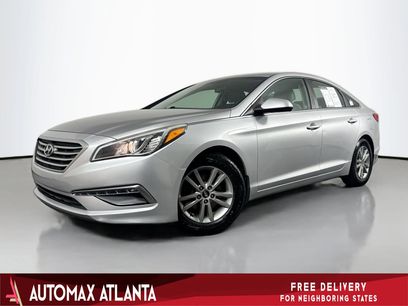 Used 2015 Hyundai Sonata SE w/ Option Group 09