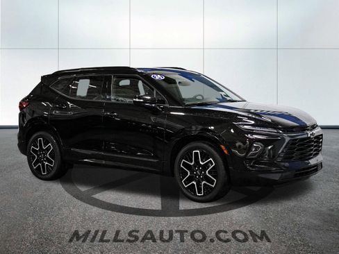 Certified 2024 Chevrolet Blazer RS w/ Enhanced Convenience Package AWD/4WD image 10