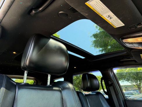 Used 2021 Jeep Grand Cherokee Limited X AWD/4WD image 32