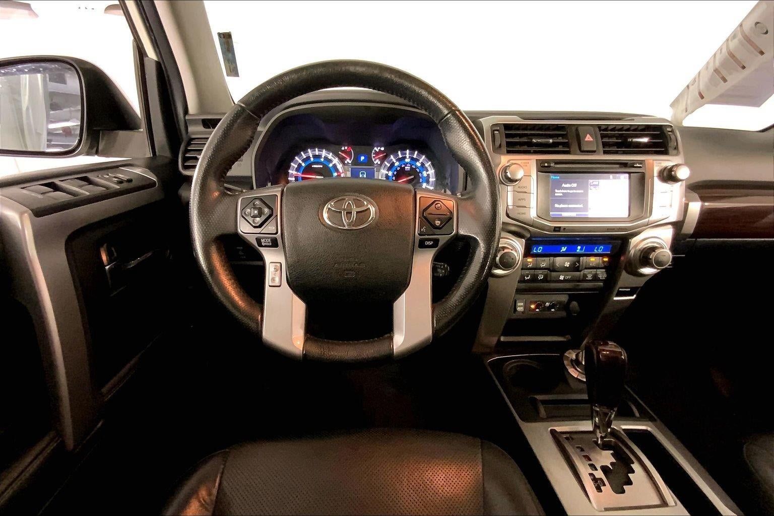 Used 2018 Toyota 4Runner Limited AWD/4WD image 5