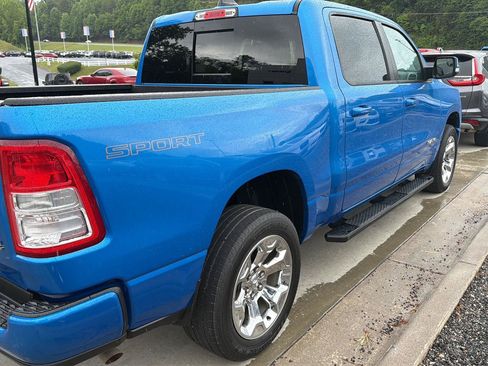 Used 2022 RAM 1500 Big Horn AWD/4WD image 3