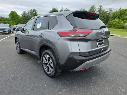 Used 2023 Nissan Rogue SV AWD/4WD image 11