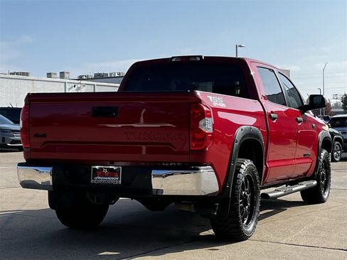 Used 2017 Toyota Tundra SR5 image 4
